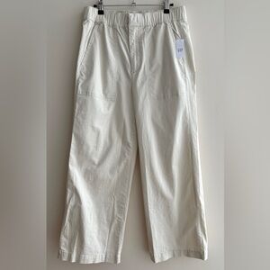 GAP Women’s Stretch Waist Off Duty Khaki Pants, Size Medium, NWT